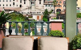 Portrait Roma - Lungarno Collection